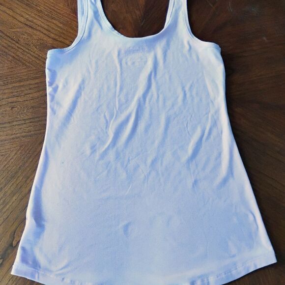 Lavender Sleeveless Women's Top - Picture 3 of 4
